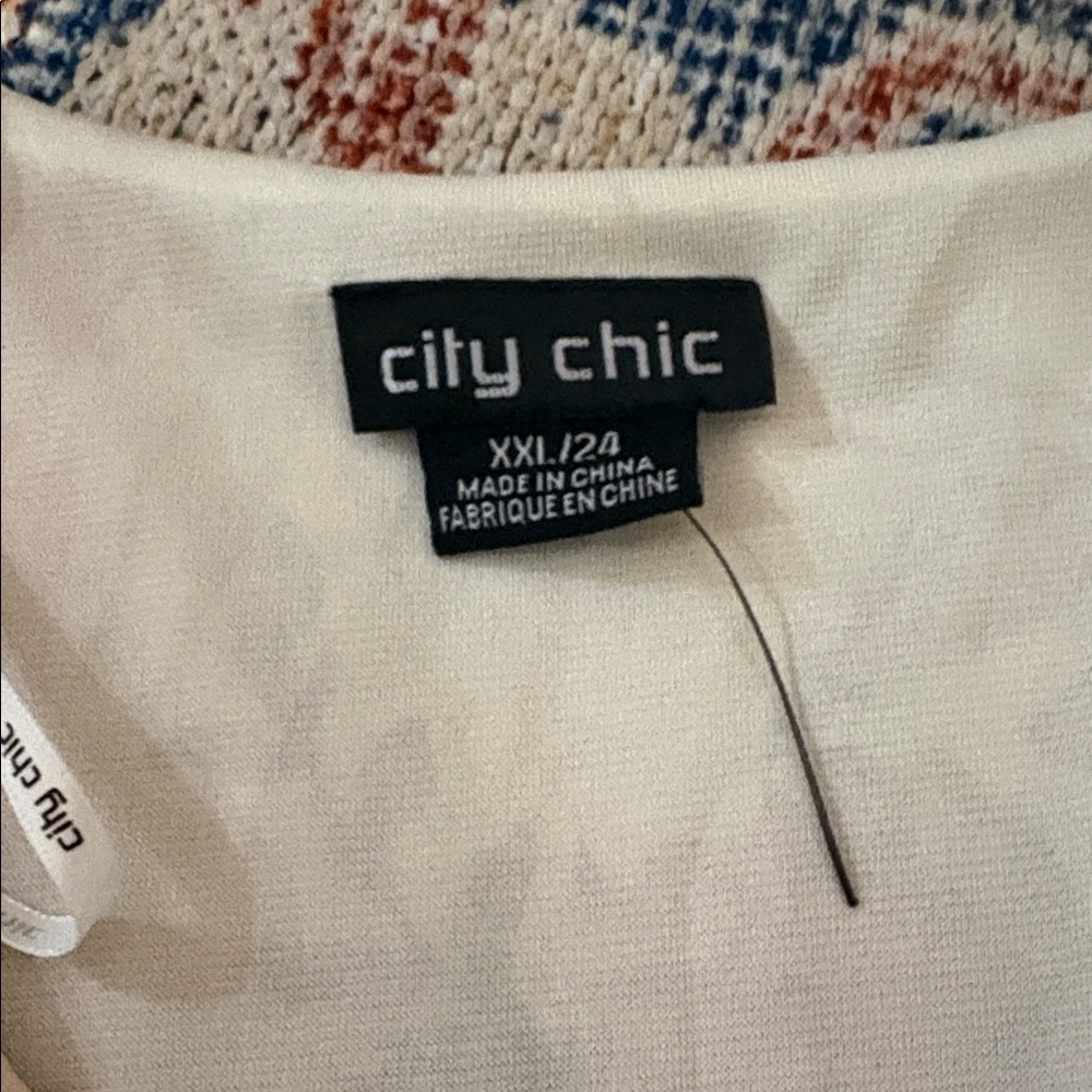 City Chic Stephanie Patchwork Floral Belted Maxi Dress SZ XXL/24 NWOT - Picture 4 of 5